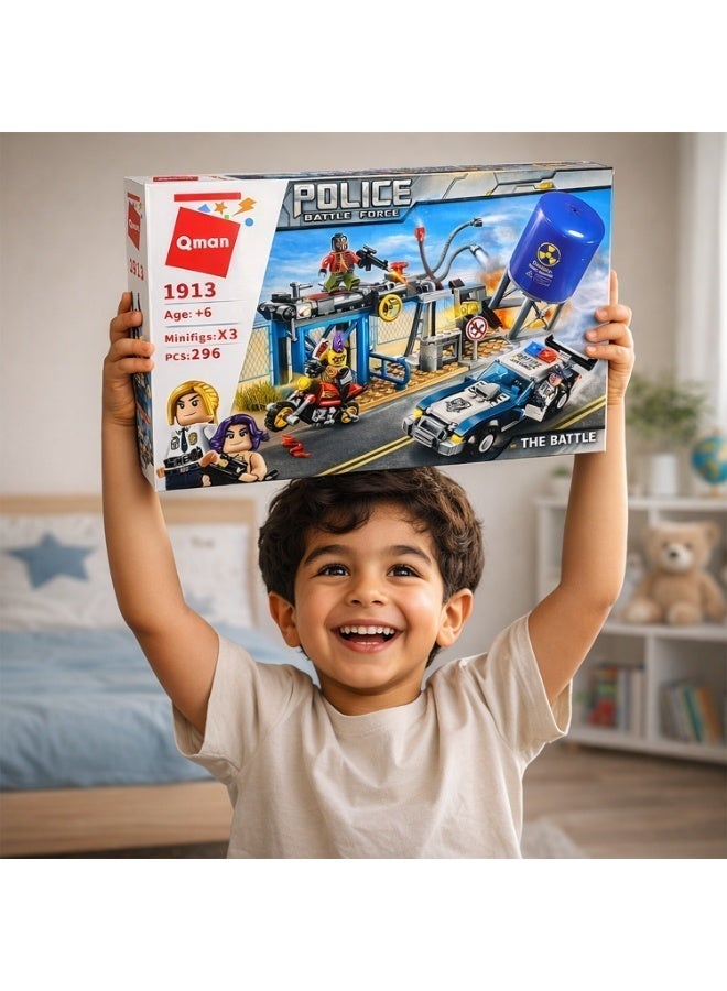 Qman Police Battle Force Building Blocks Set – Police Chase Scene – 296 Pieces – 3 Minifigures – Ages 6+ - Image 4
